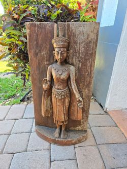 Carved Buddha / Vintage / carved out of wood