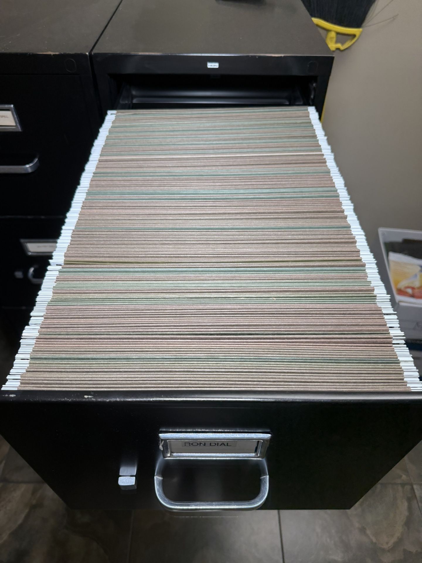 ⭐️ Box of 200 Office Depot Brand Green Hanging Folders for Filing Cabinet, 1/5 Cut, Letter Size ⭐️