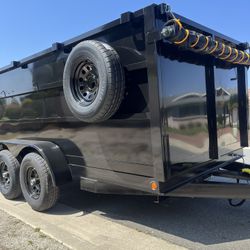 DUMP TRAILERS 