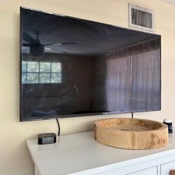 Flat Screen  50 “ Best Offer Delivery 