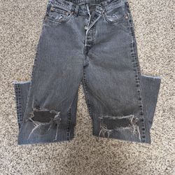 Women’s Levi’s Ribcage Straight, 29W and 27L