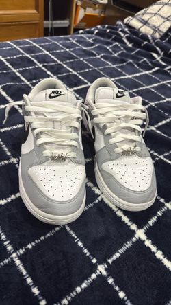 Nike dunk low grey and white