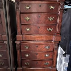 Wood CK bed and it cones with 3 drawers and 1  credenza with the mirror and shelfs