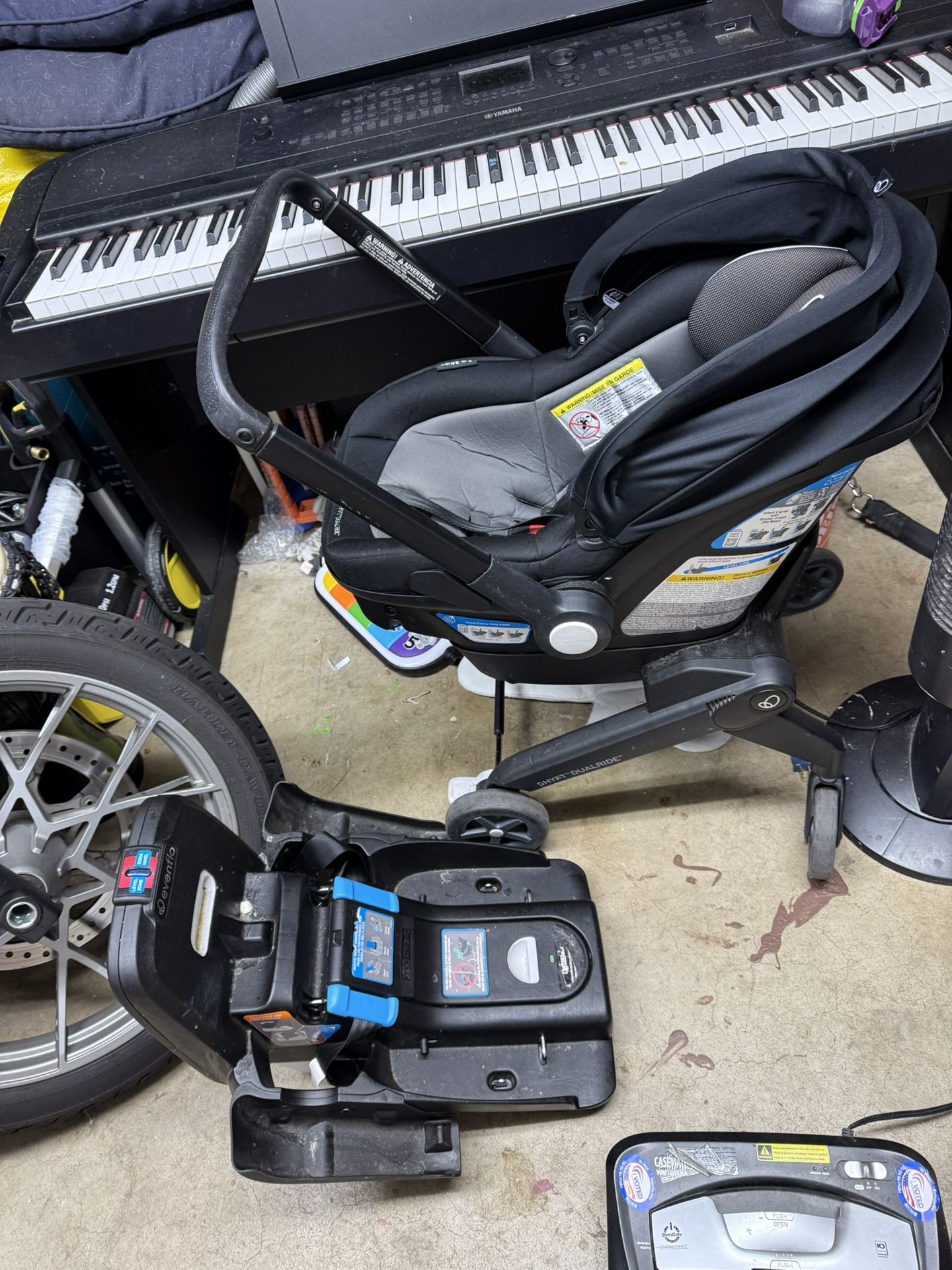 Evenflo Shyft DualRide Infant