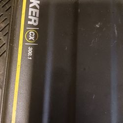 Amp Kicker