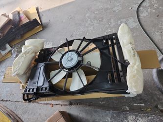2005 Toyota Corolla Cooling Fan