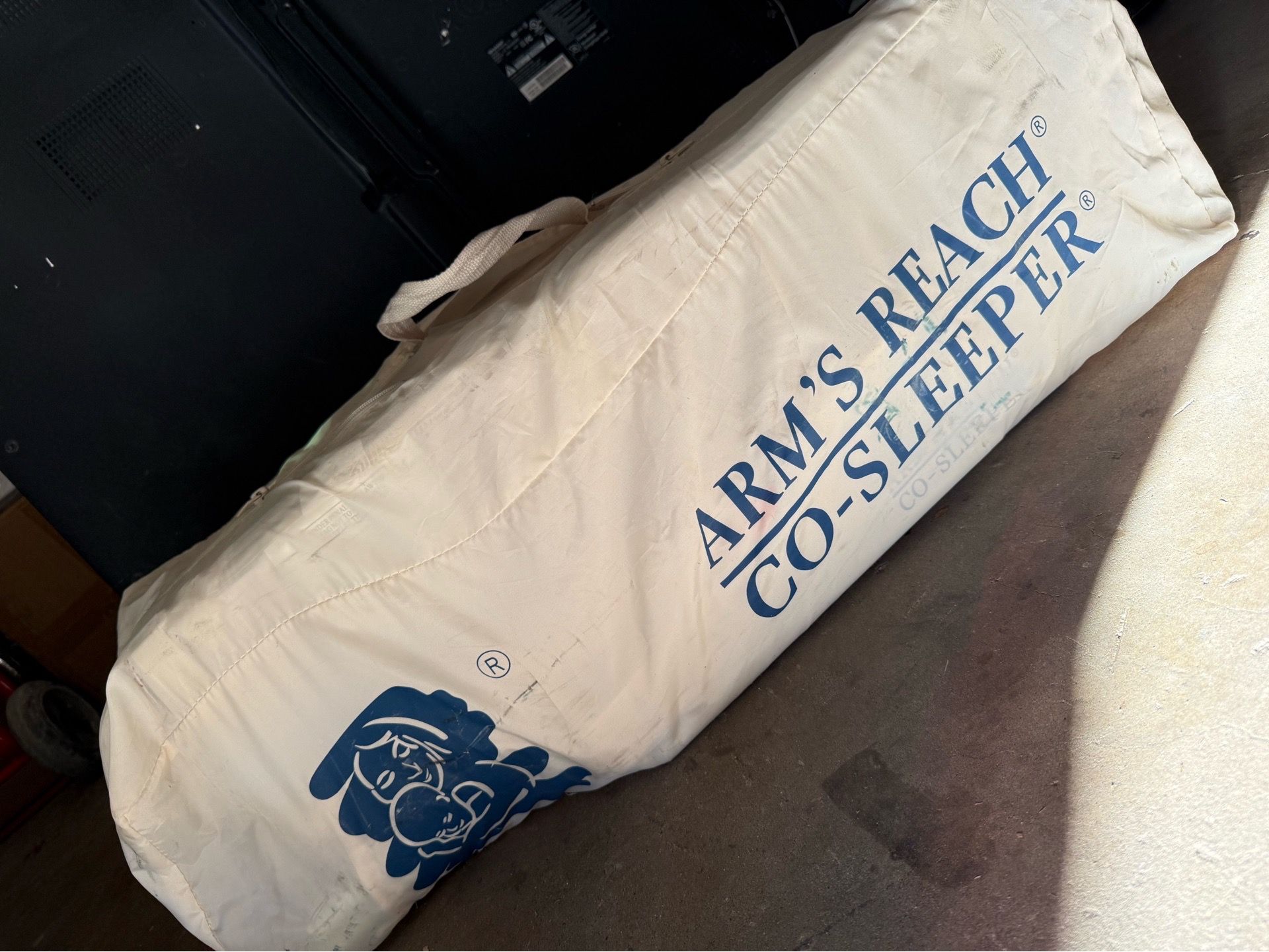 Arm's Reach Co-Sleeper Portable Crib