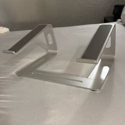 Laptop Stand