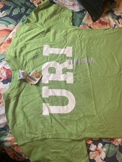 URI T-shirt size Medium