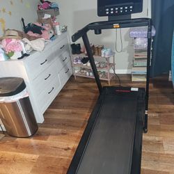 Treadmill 