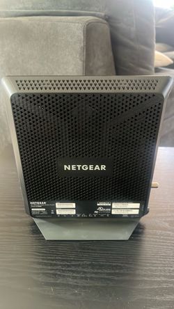 NETGEAR Nighthawk AC1900 Cable Modem Router (Model C7000)
