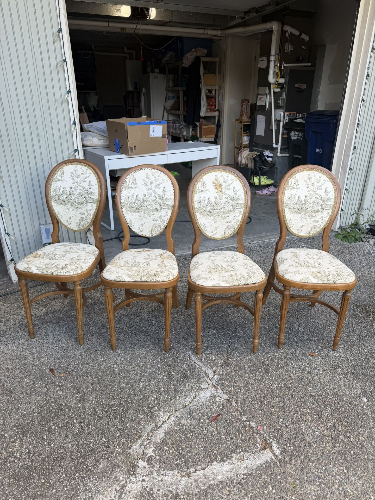 FREE Vintage Project Chairs