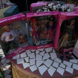 Vintage Barbies 