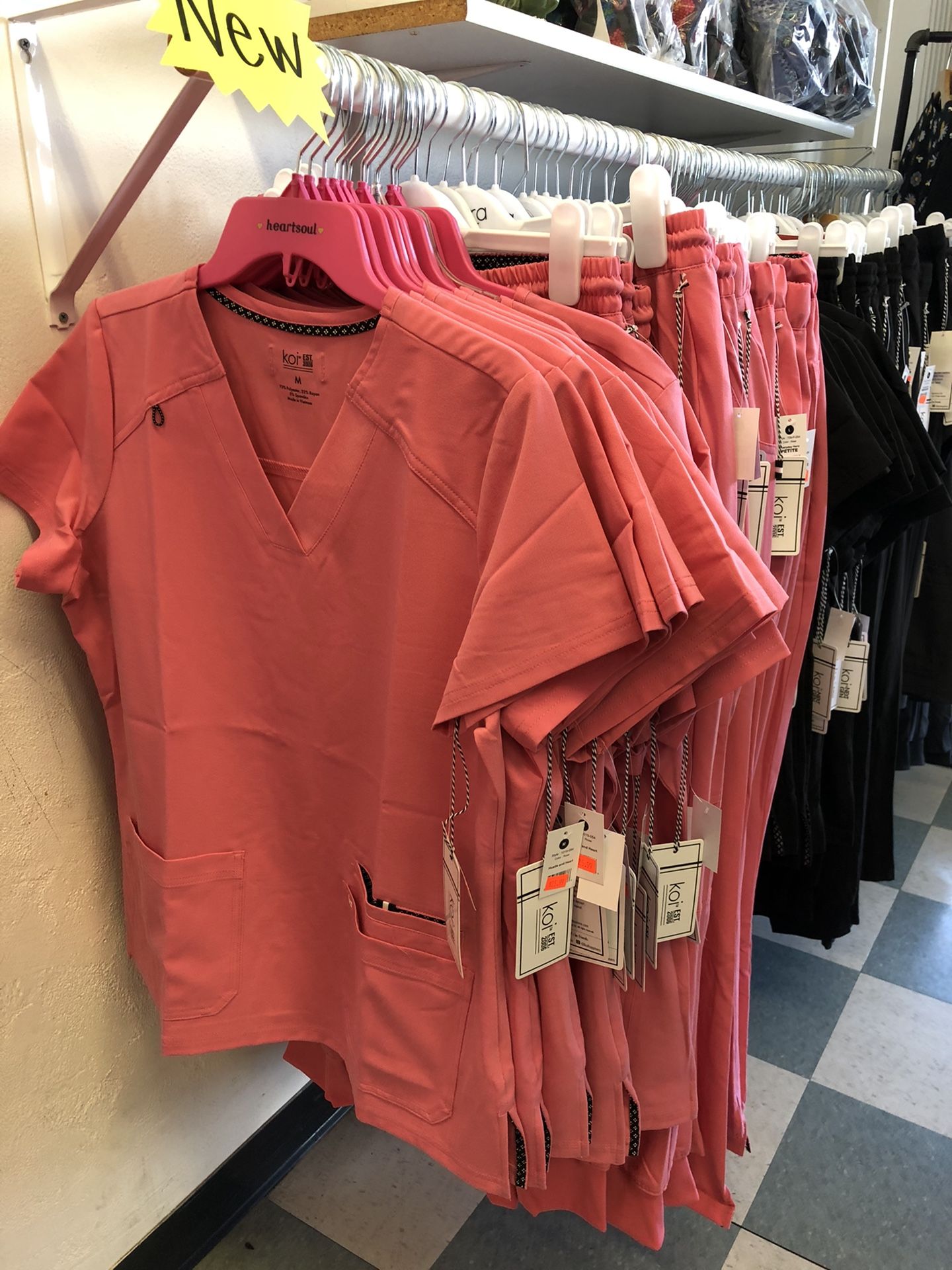 Nurses And doctors Uniforms /scrubs