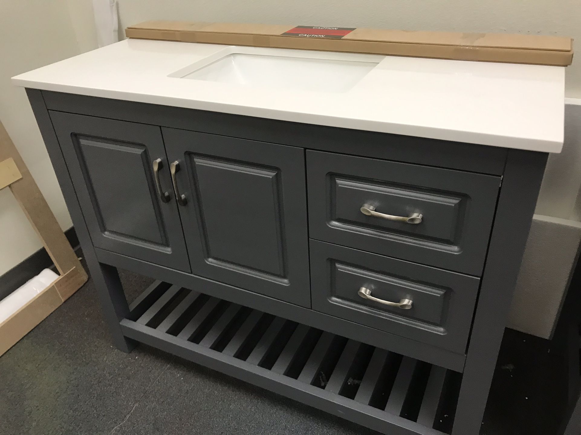 42 Inch Gray  Bathroom Vanity With Top