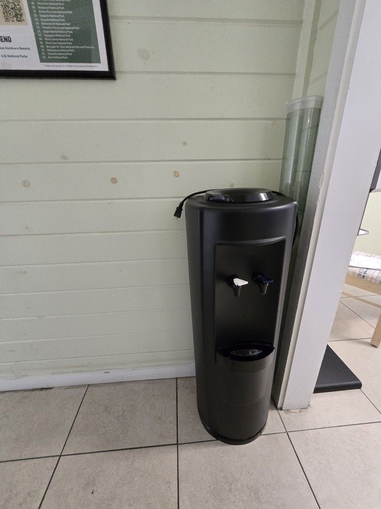Water Dispenser