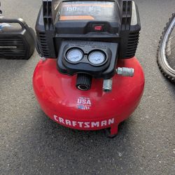 Craftsman 6-Gallon Portable Electric 150 PSI Pancake Air Compresso