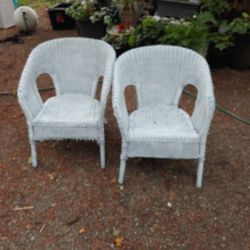 2 Wicker chairs