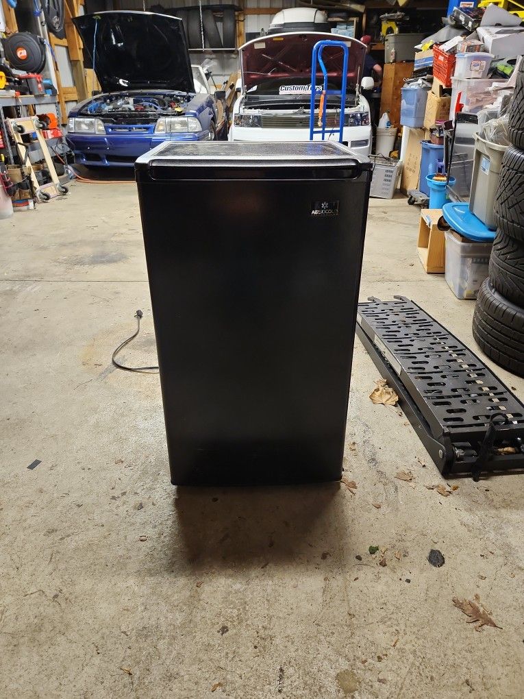 Mini Fridge