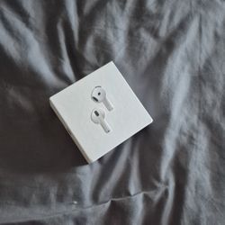 Airpod 4's For Sale