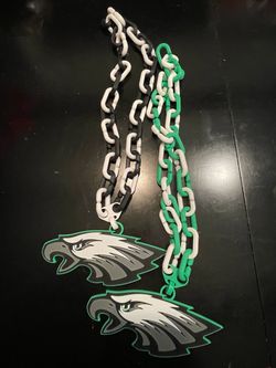 Eagles 🦅 chains