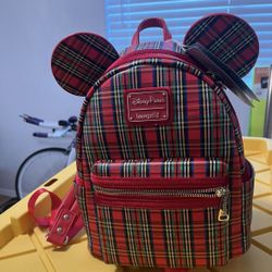 BNWT DISNEY LOUNGEFLY- VIP pattern
