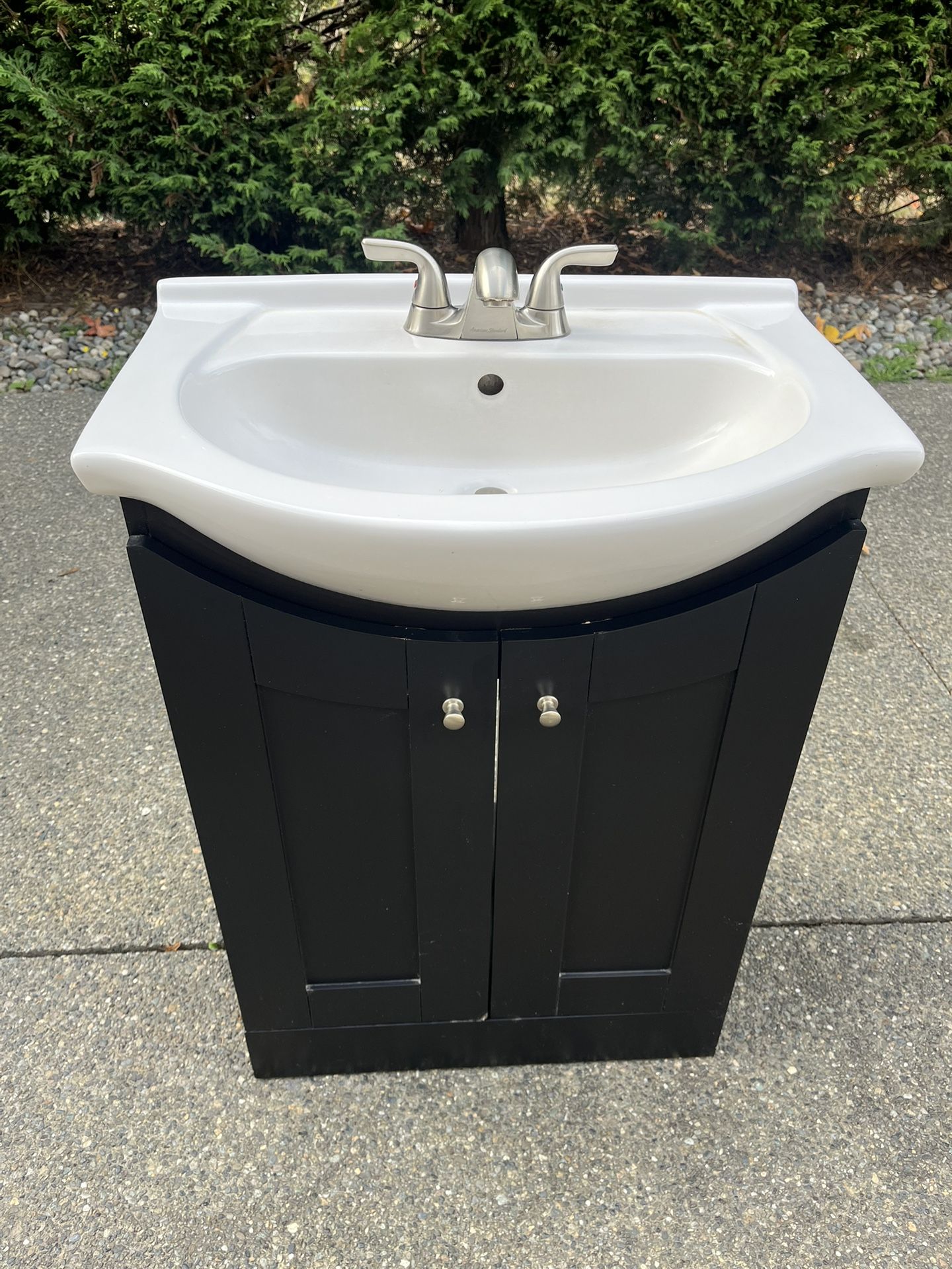 Bathroom Vanity 24”