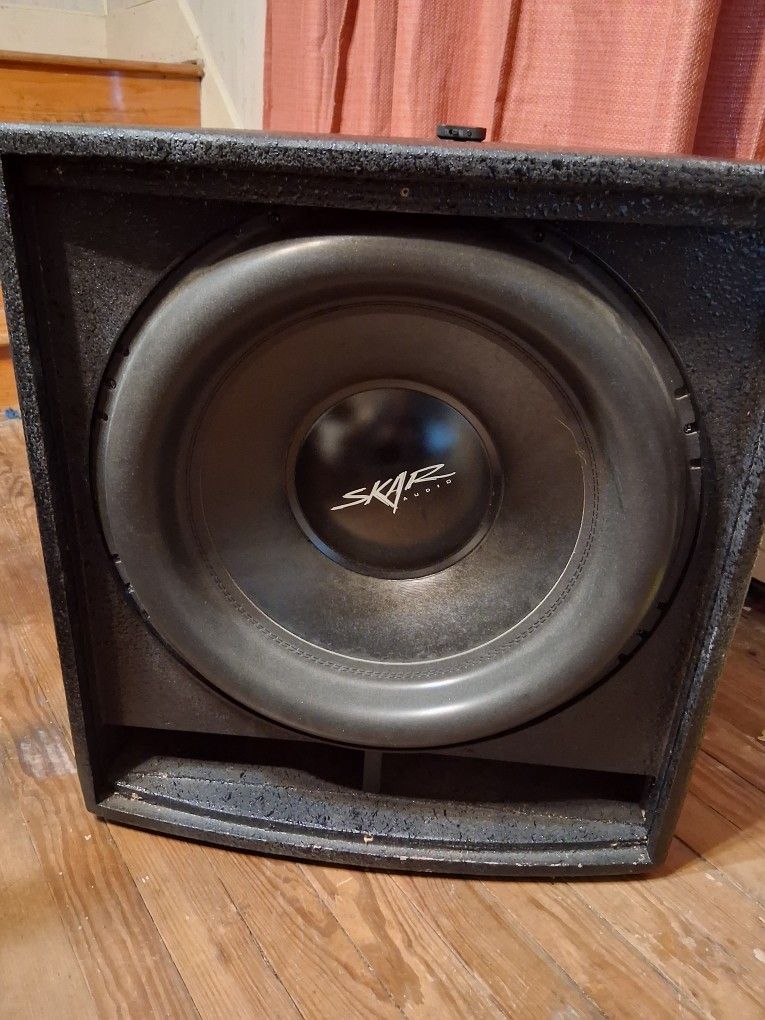 18" Skar Evl Dual 2 Ohm Subwoofer.