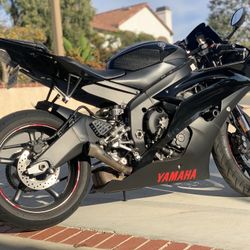 2015 Yamaha R6