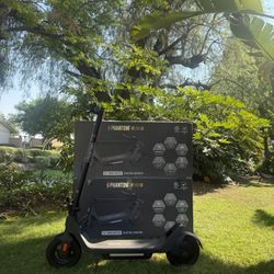 Phantom A10 Electric Scooter for Just $220 🛴