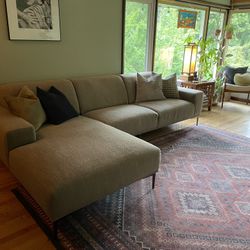 Dania Chaise Sectional Couch