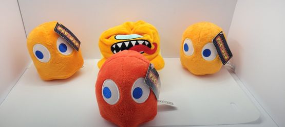 Pac-Man Plush Ghost Set 4 Arcade Retro Gaming Stuffed Toys New With Tags
