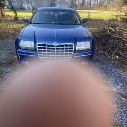 2010 Chrysler 300 Thumbnail