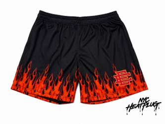 Eric Emanuel burning flames shorts Sz L & XL