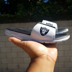 Nike Raiders Solar Soft Slides Size 6,Size 7