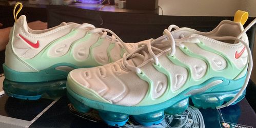 Nike Air VaporMax Plus