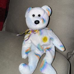“2001 Cherry” Beanie Baby 