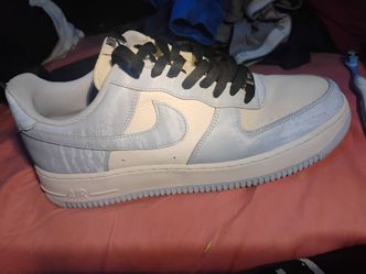 Nike Air Force 1 '07 LV8
