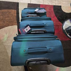Dejuno Luggages Set Of 3
