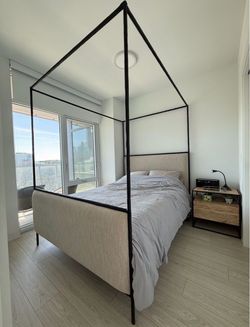 Crate & Barrel Canopy Bed Frame & Mattress