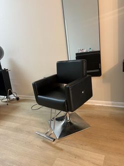 Salon Styling Chair