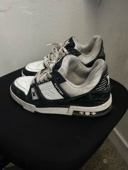 Lv shoes (used)