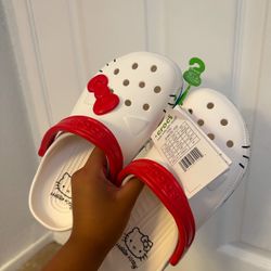 Hello Kitty Croc’s 
