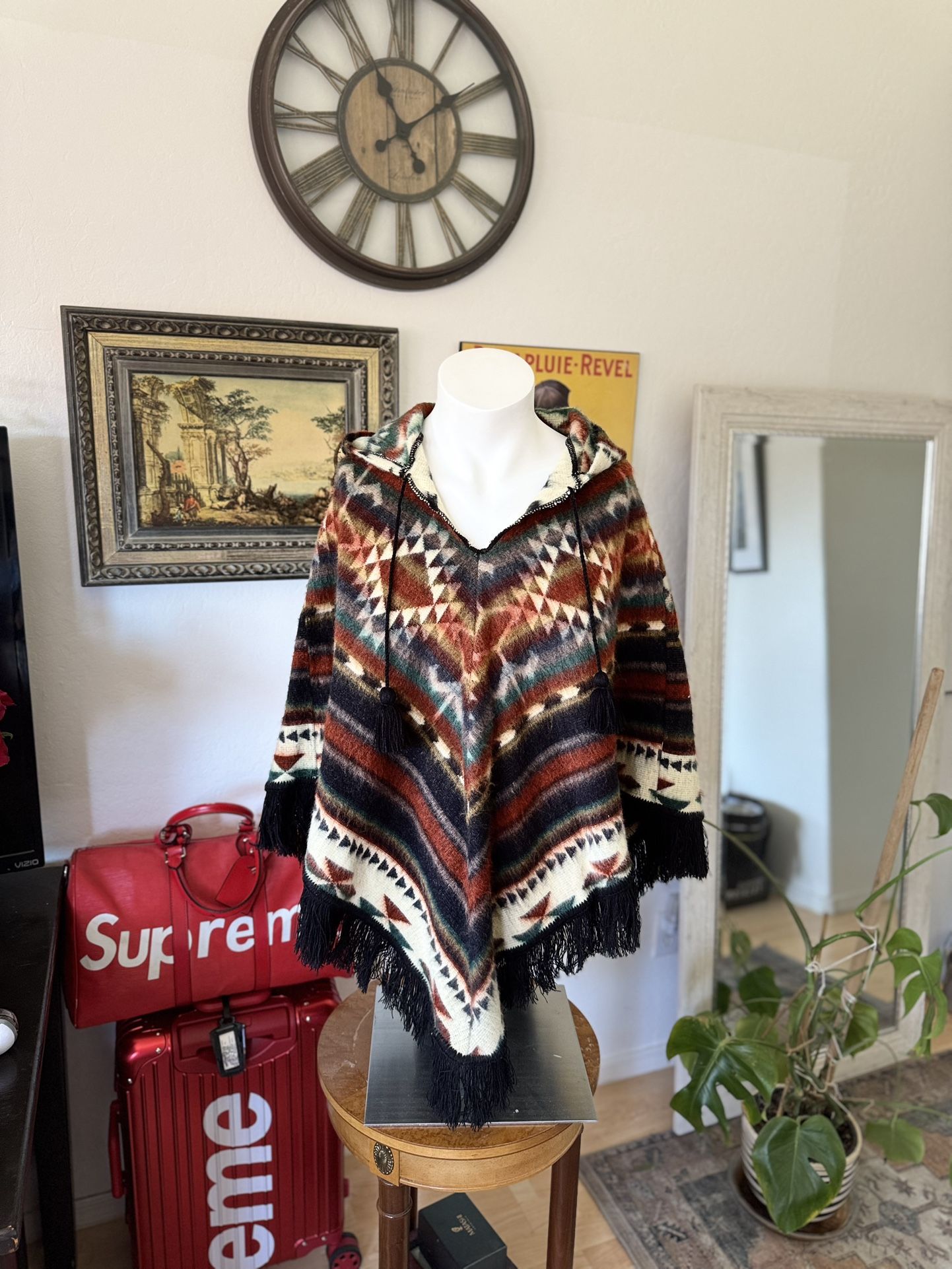 Windproof Alpaca Unisex Hooded Poncho Made In Ecuador