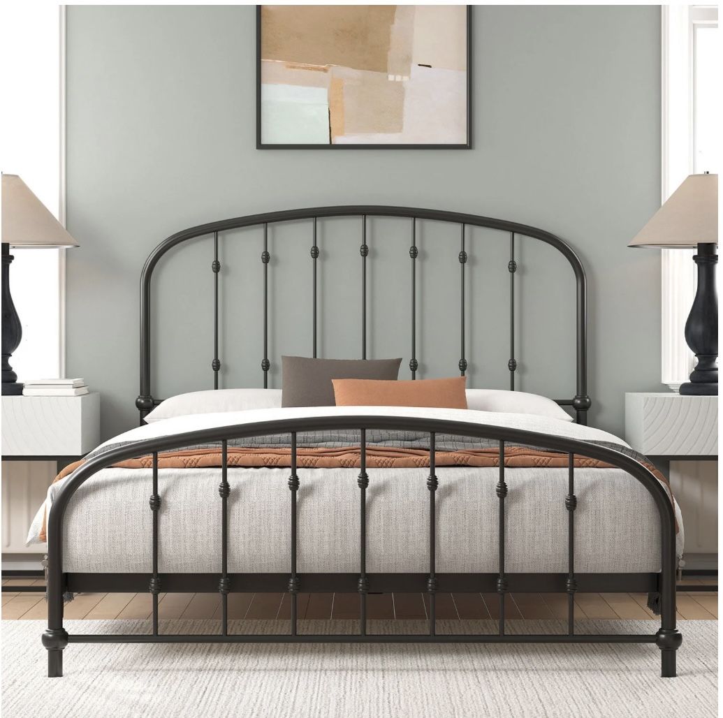 Brand new Queen Size Zinus Night Therapy Bridget Metal Platform Bed Frame with 50" height headboard