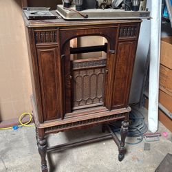 Atwater Kent Super Heterodyne Model 85
