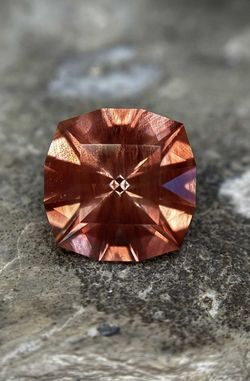Faceted Oregon Sunstone With Schiller