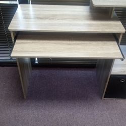 Versatile Desk / Vanity 