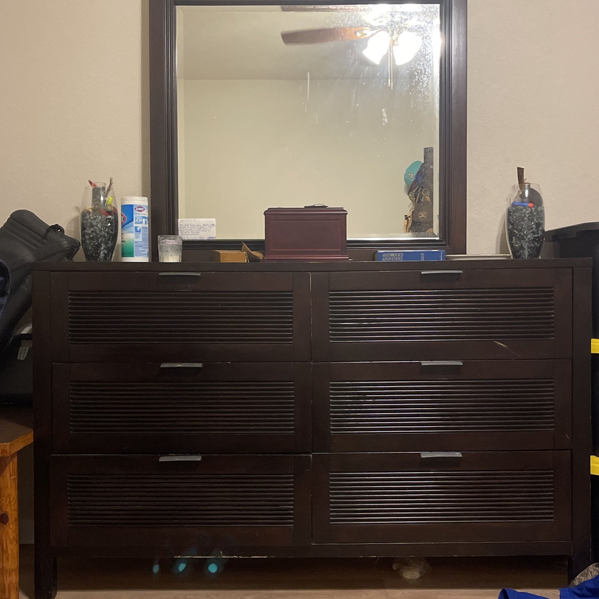 6 Drawer Dresser With Mirror