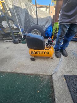 Air compressor